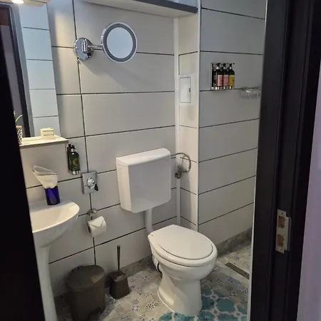 Scenic Apartman